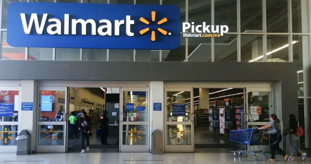 No, la vacuna contra la COVID-19 no está en Walmart. La empresa dice que el comunicado es falso
