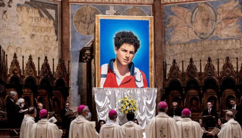 Canonizarán a millennial: Papa Francisco hará santo a Carlo Acutis, el “influencer de Dios”