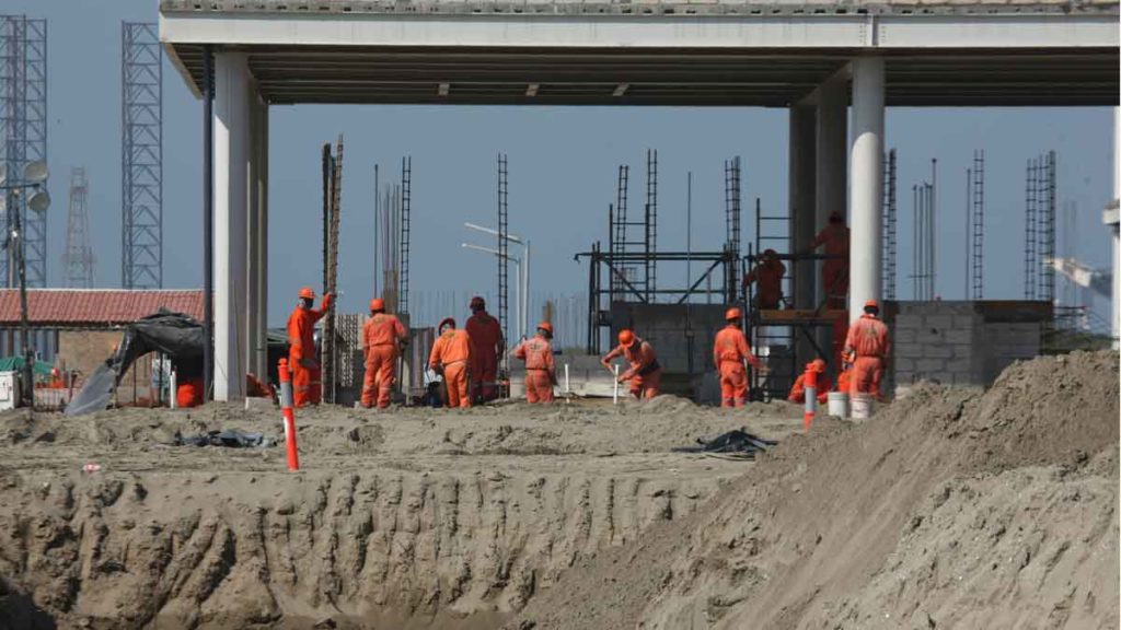 ICA emite comunicado sobre manifestación de trabajadores en la refinería de Dos Bocas