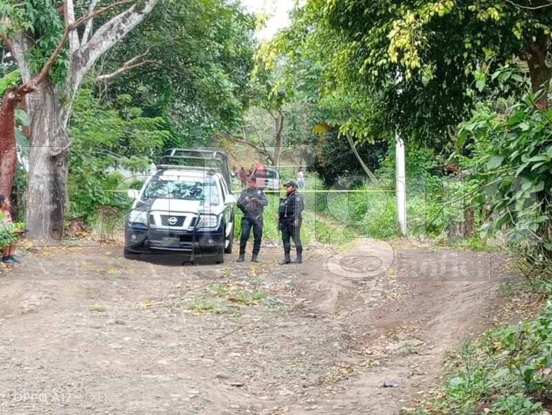 Hallan cuerpo decapitado en Omealca