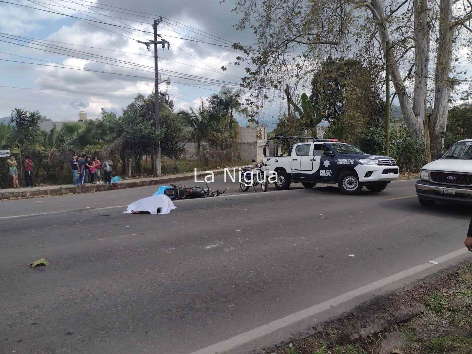 Fatal accidente en Coscomatepec. 4 img 20220112 wa00824869505317080199264