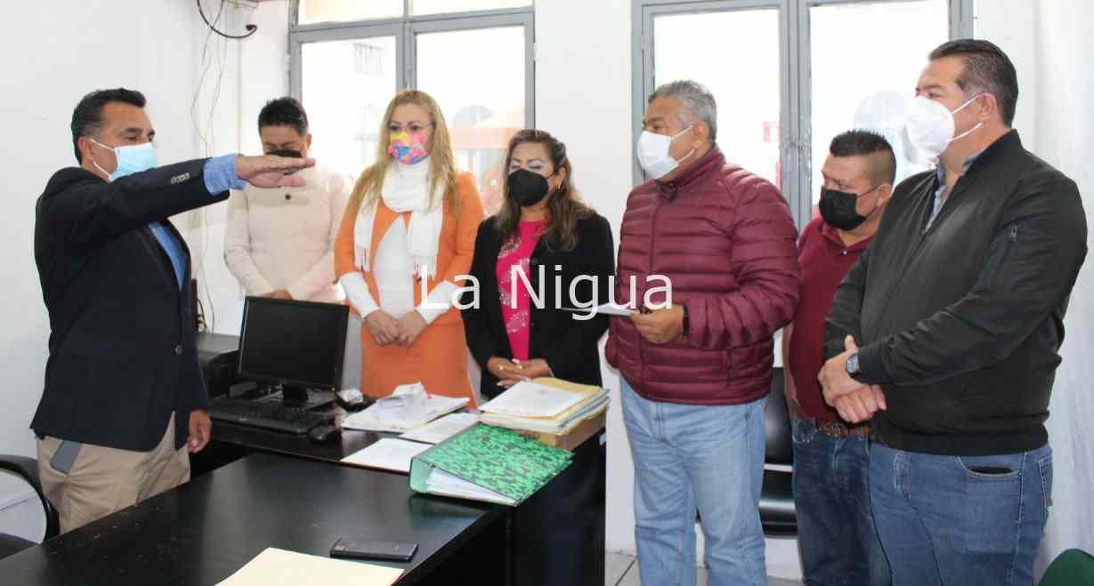 Nombran a Rodolfo Torres oficial de Registro Civil de CZM. 2 img 20220114 wa00438809220969099099810
