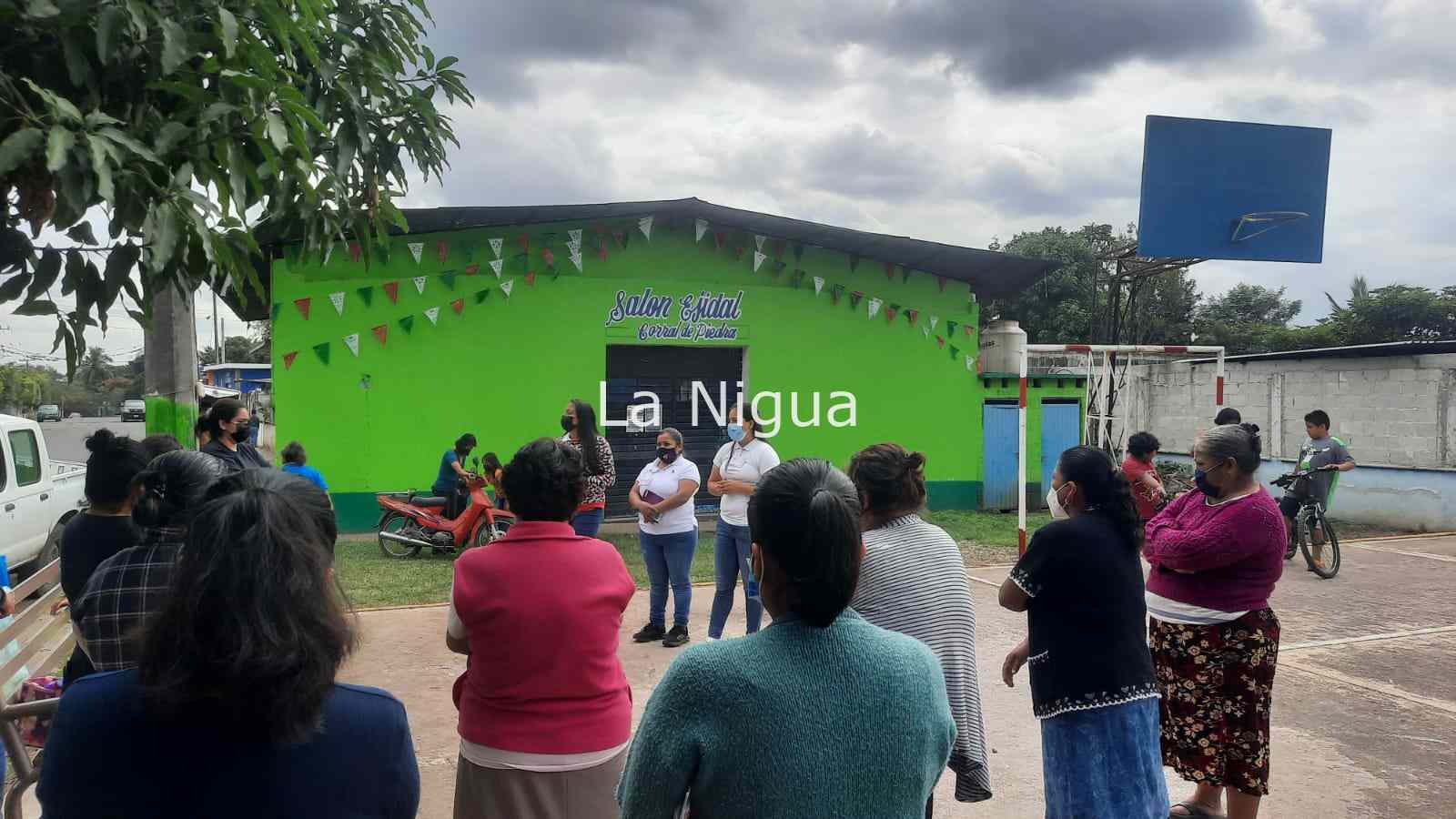 DIF Municipal de Atoyac estrecha vínculos con población de la sierra 2 img 20220119 wa00688228090481588140107