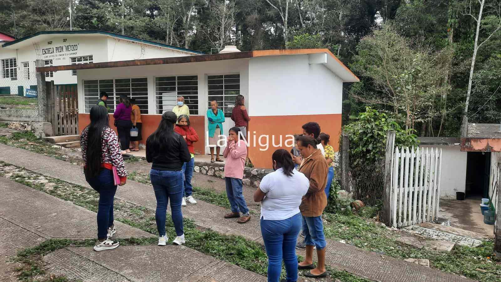 DIF Municipal de Atoyac estrecha vínculos con población de la sierra 1 img 20220119 wa00692212267666360080344