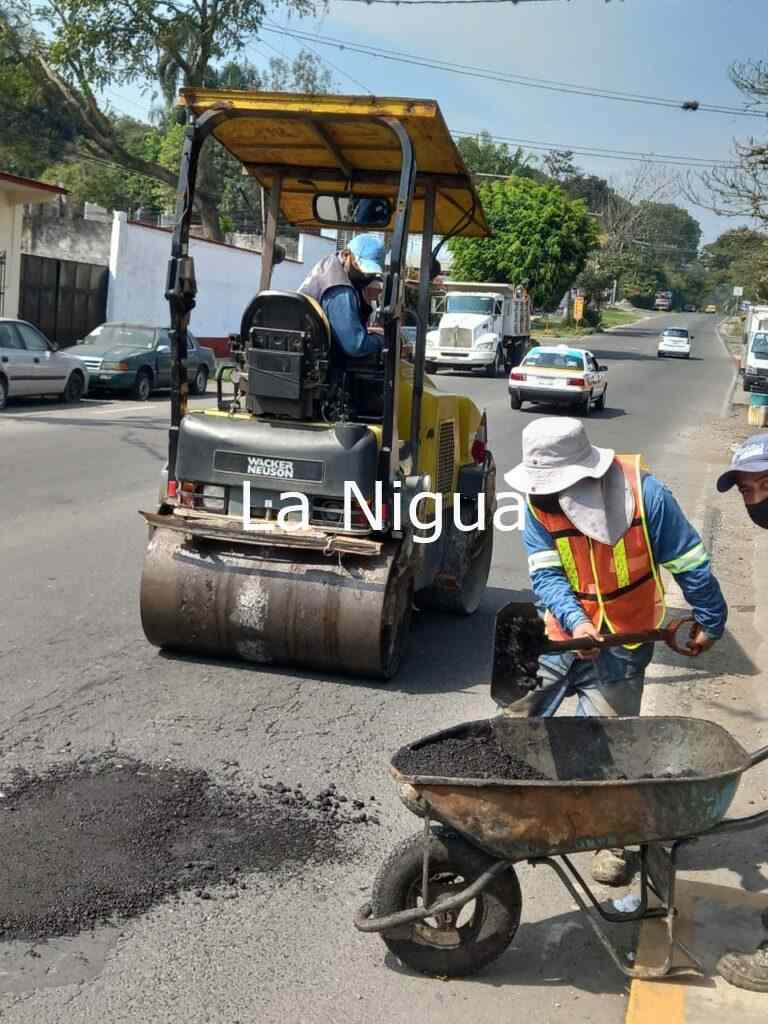 Bachea Obras Públicas tramos de avenidas y bulevares