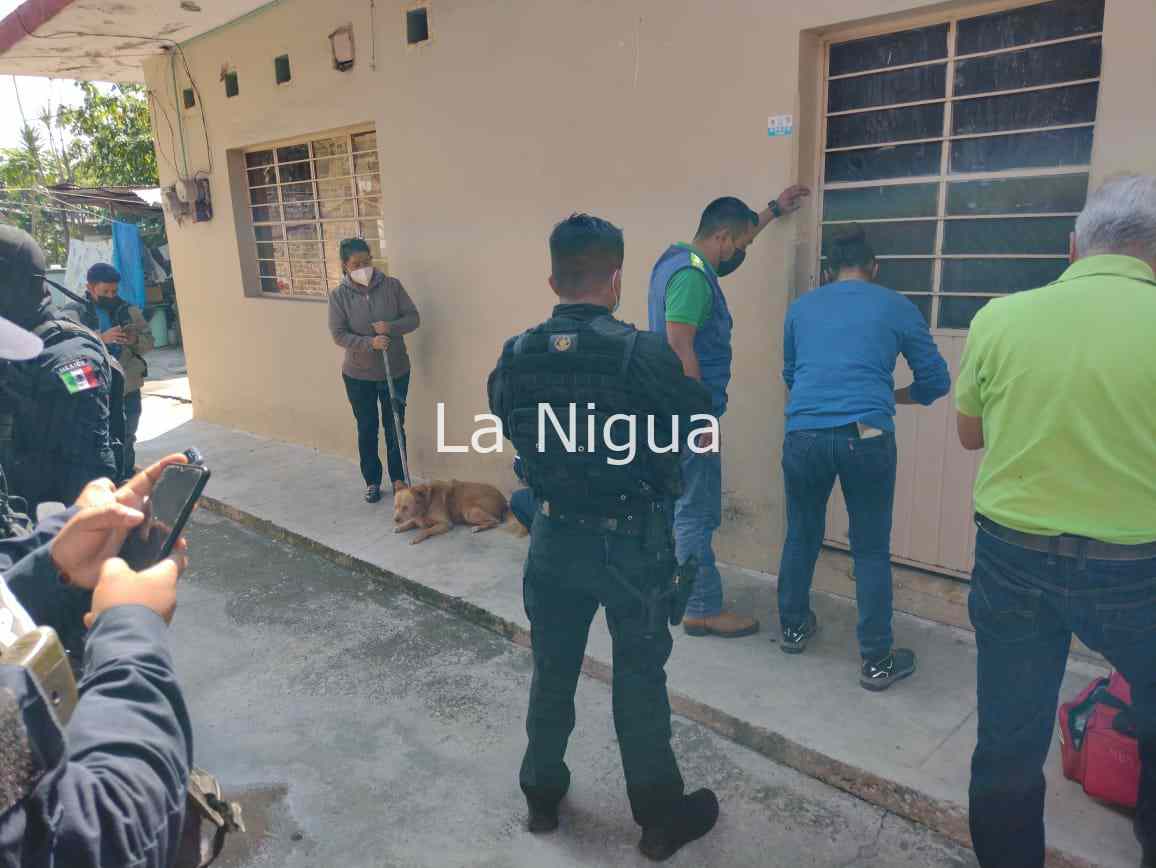 Se incendia una fondita en Tuxpan 8 img 20220131 wa00632352301084619635078