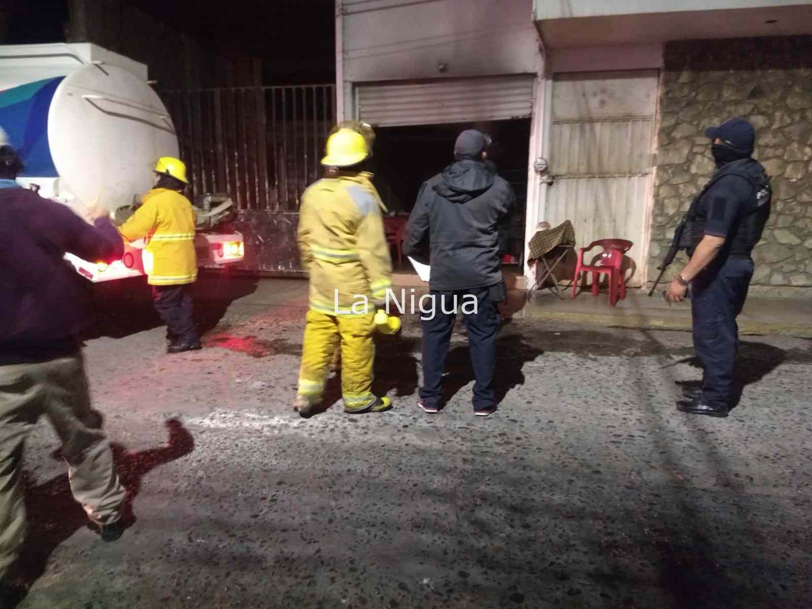 Se incendia una fondita en Tuxpan 2 img 20220131 wa00668626134657020942214