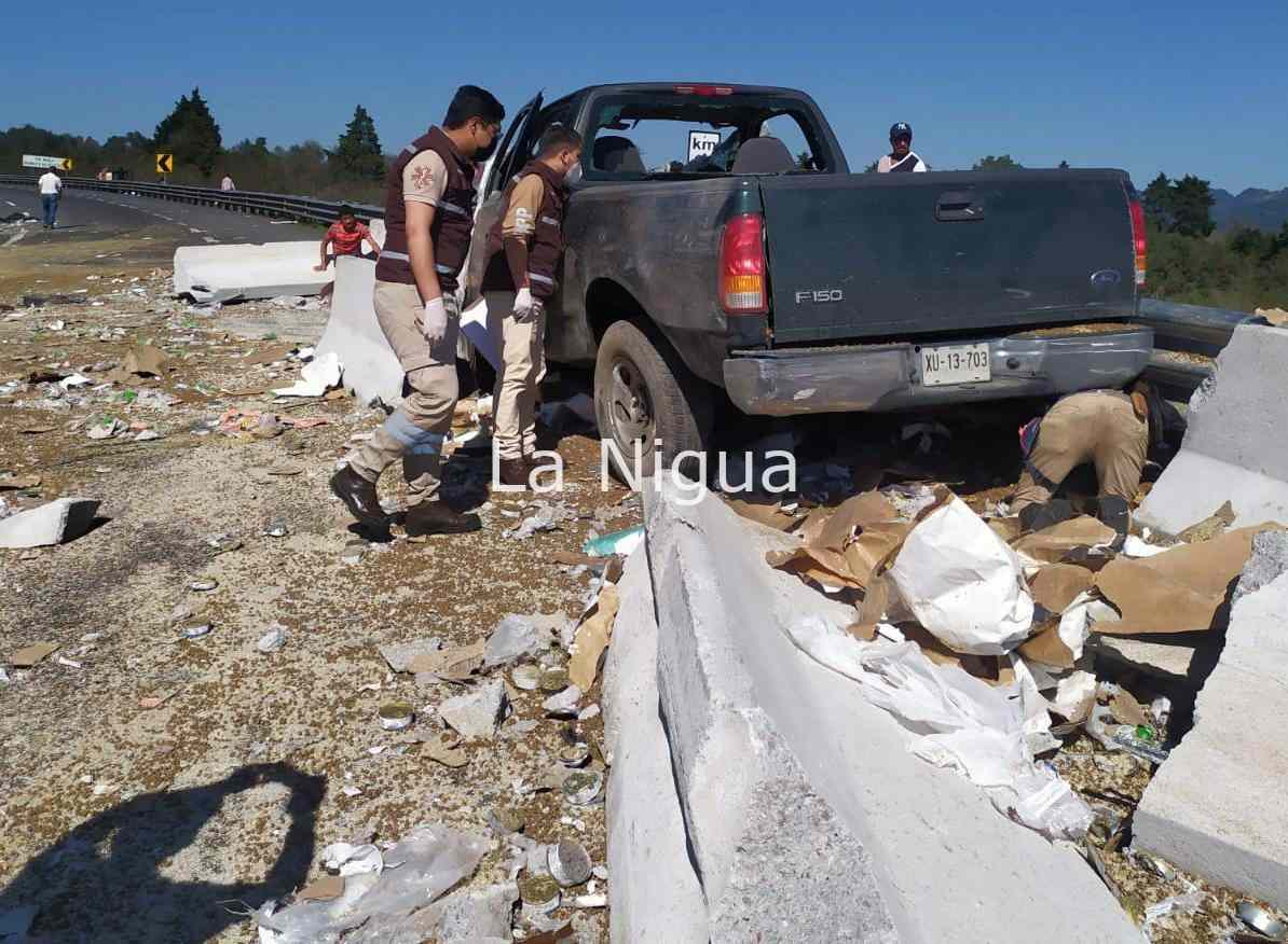Un muerto y dos heridos en volcadura en el libramiento Xalapa-Perote 2 img 20220202 wa00021768101669344923089