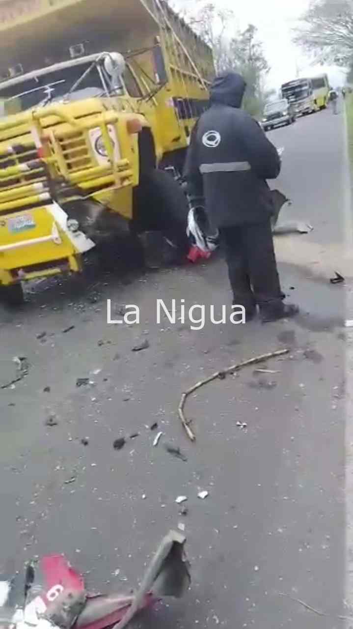 Se estampa Taxi contra Cañero: 1 lesionado. 3 img 20220207 wa00702773744672506413495