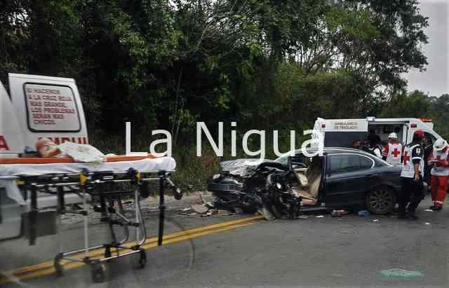 Fatídico accidente en la carretera Tihuatlán a Álamo 2 img 20220207 wa00744433313113738617480