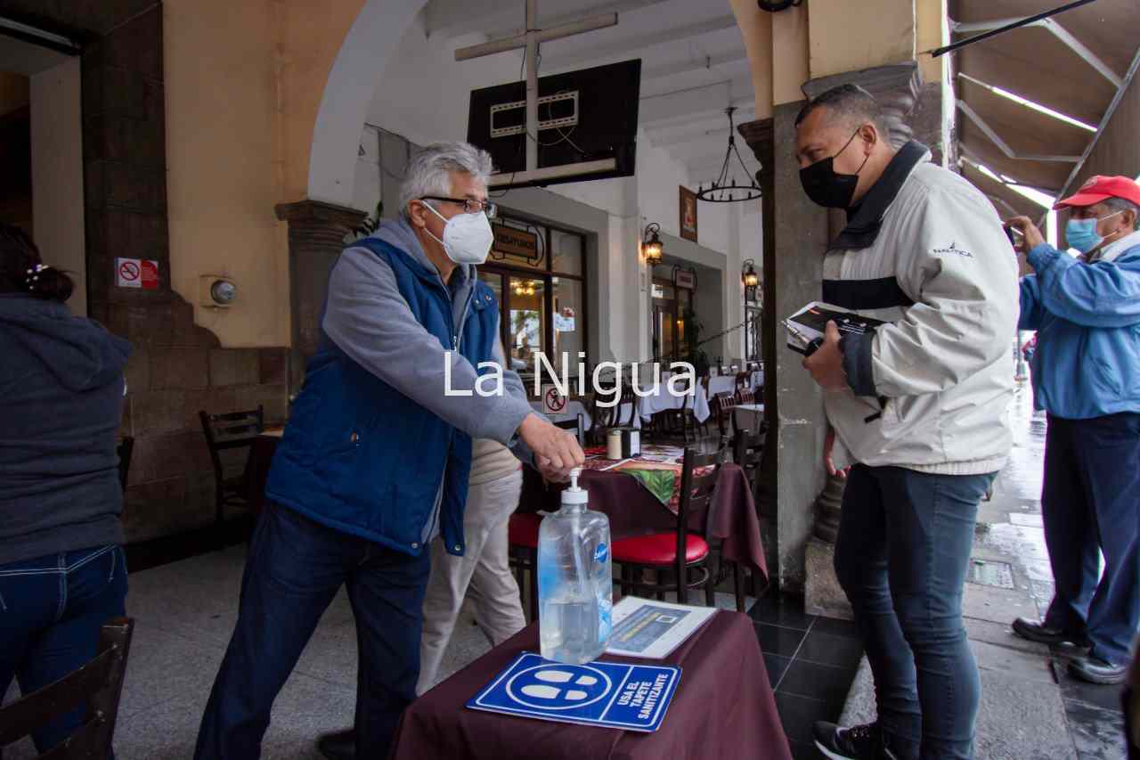 Llaman a comercios a cumplir medidas sanitarias 3 img 20220208 wa00312382135661512040399