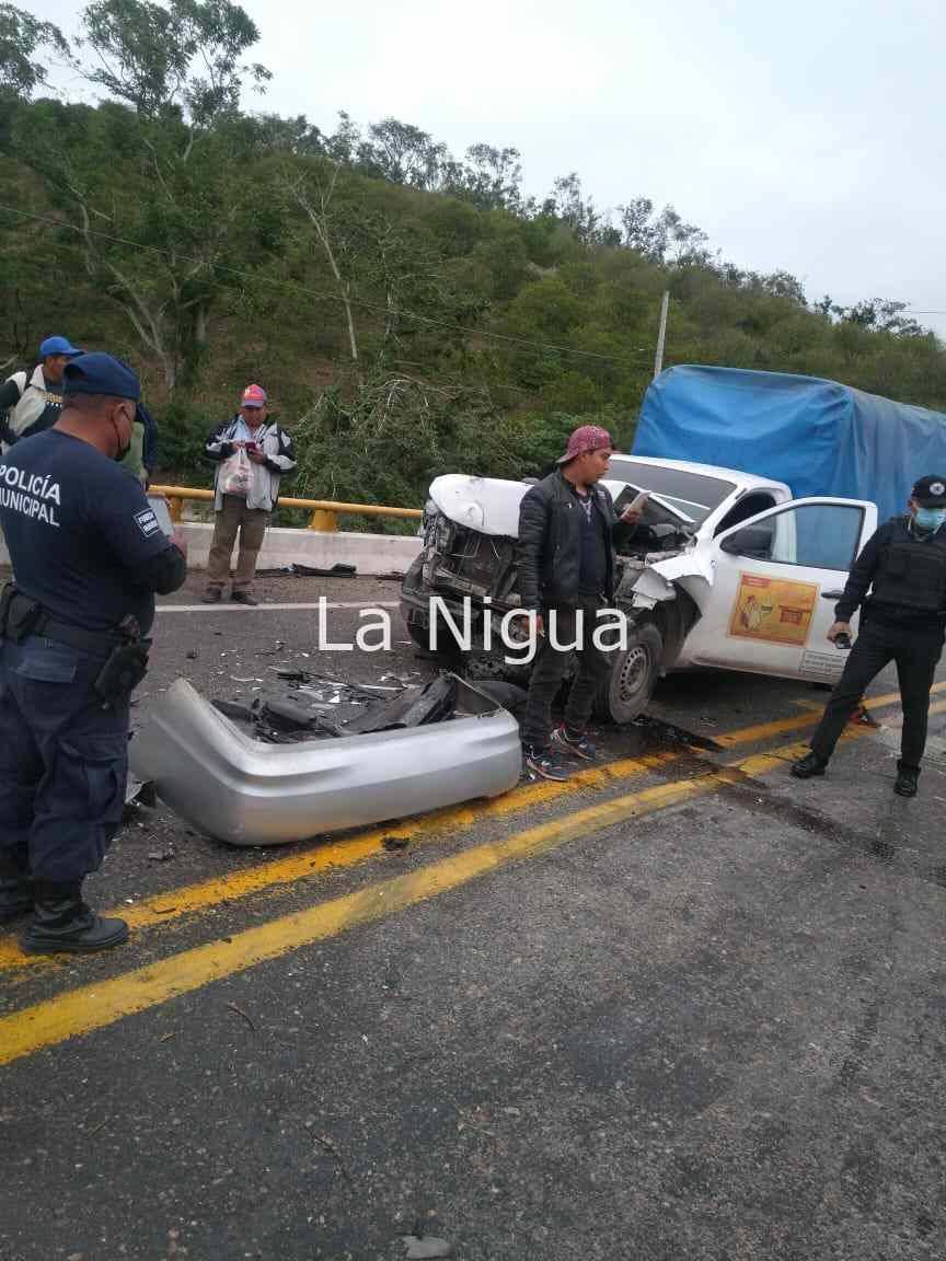 Brutal accidente en la carretera Gutiérrez Zamora a Papantla 4 img 20220209 wa00653511972896961671814