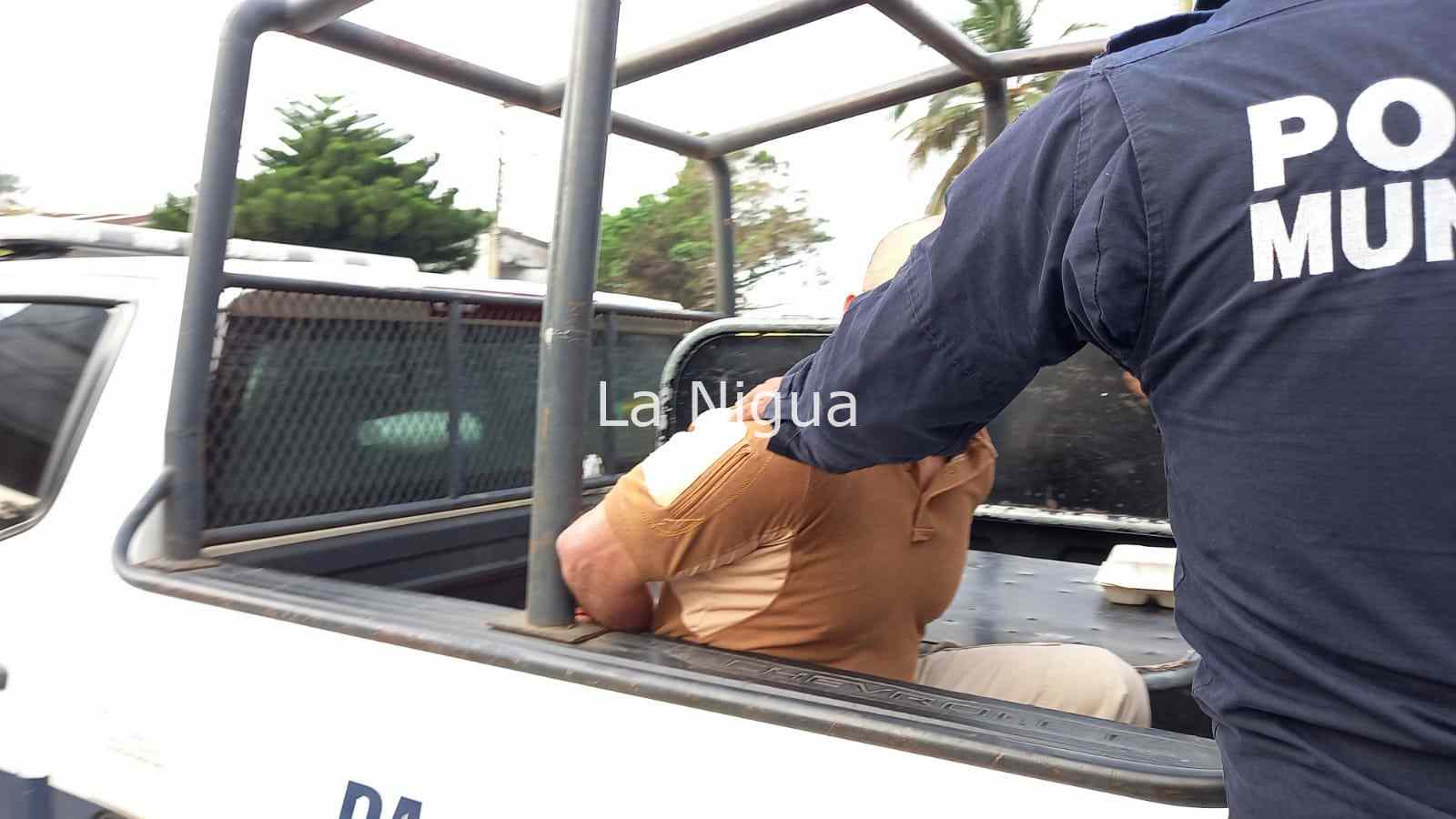 Conato de bronca en Policía de Coatza, elementos detienen a ex-director interino 5 img 20220211 wa00214721746590566728082