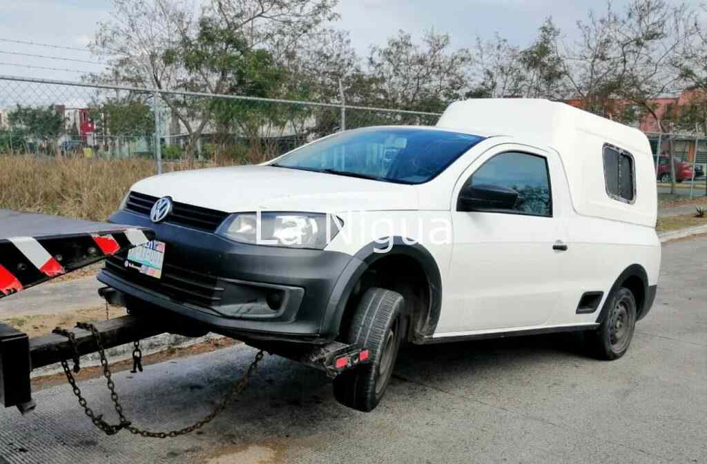Detienen a sujeto con placas falsas 1 img 20220211 wa00507634825162471021684