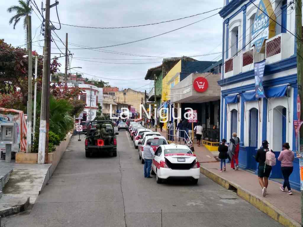 Blindan SEDENA, GN y SSP a los municipios de Gutiérrez Zamora y Tecolutl 3 img 20220214 wa00755433882985580353403