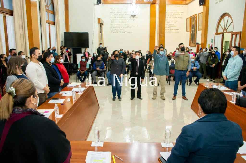 Toman protesta a integrantes del Coplademun y Consejeros Comunitarios
