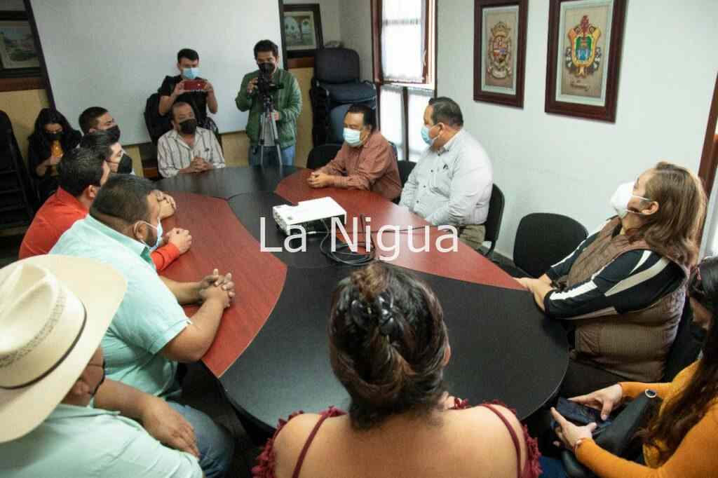 Recibe Presidente a propietarios de bares y cantinas; plantean temas de anuencias y seguridad