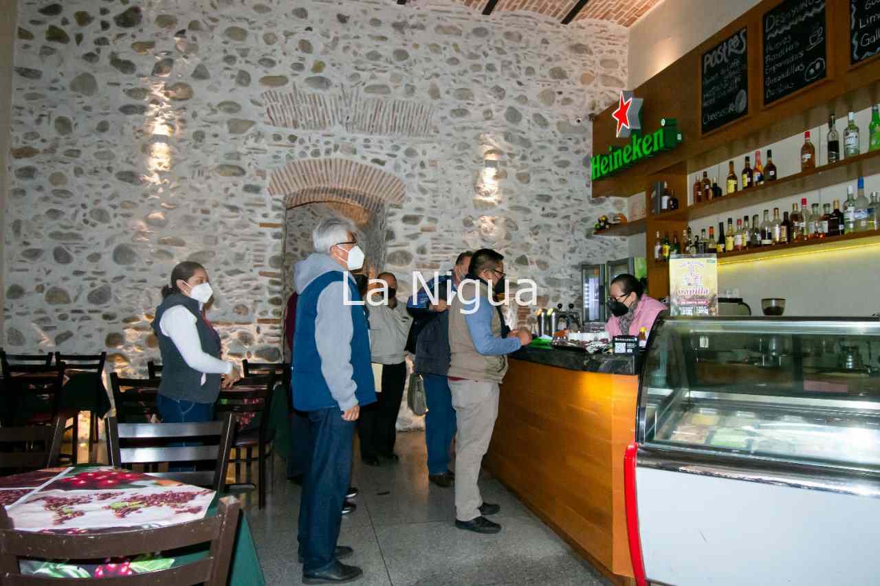 Actualizará Ayuntamiento padrón de comerciantes formales e informales 2 img 20220219 wa00178468172753612790141