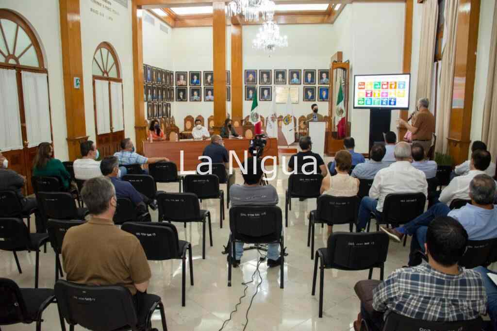 Realizan autoridades primer diálogo con empresarios para el PMD