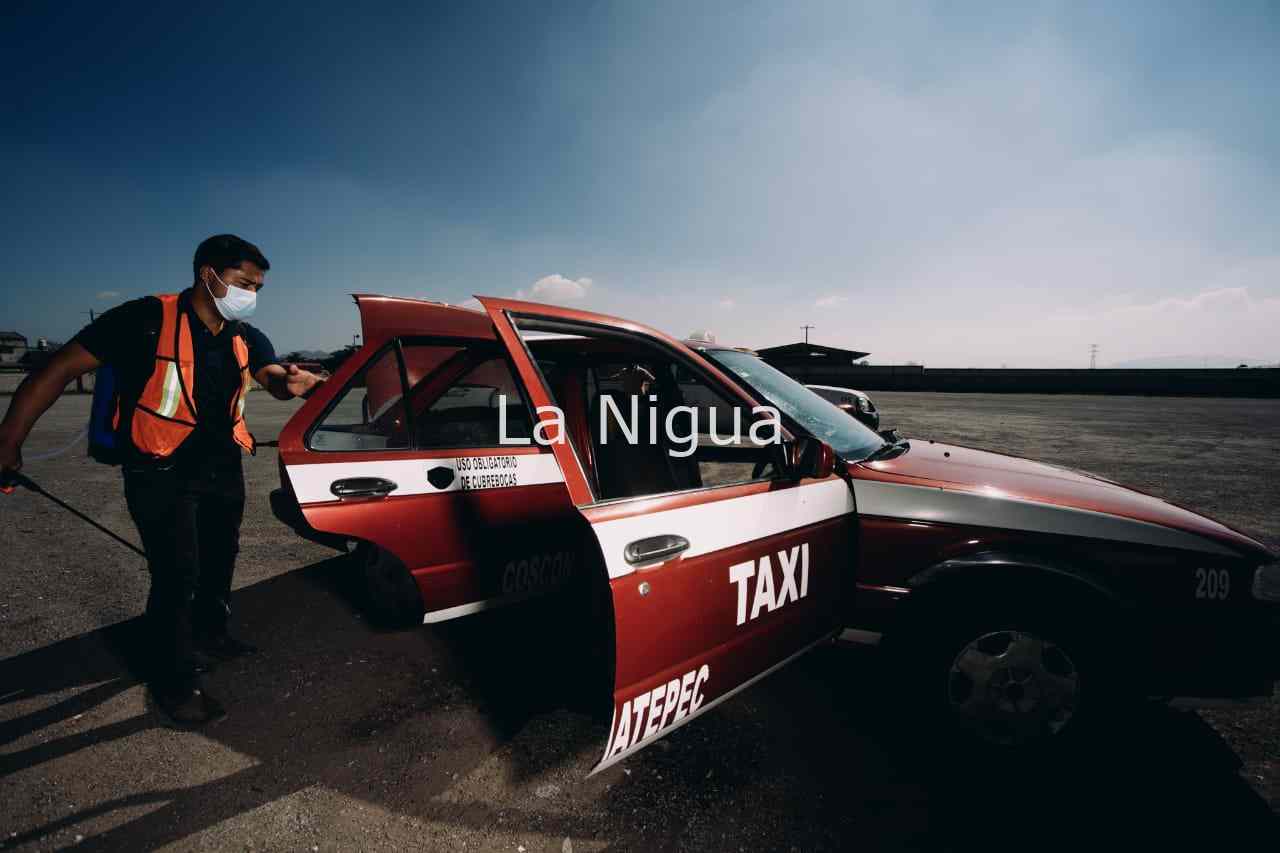 SANITIZAN A TAXIS DE COSCOMATEPEC 3 img 20220224 wa00896346333676515196771