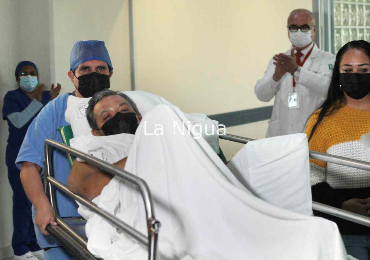 Javier “N”, de 46 años se electrocuta y especialistas de la Unidad de Quemados del IMSS logran salvar su vida 6 img 20220226 wa00093976255106920643935