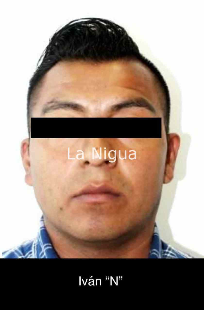 Capturan a seis por presuntos delitos contra la salud y portación ilegal de arma de fuego, en Las Choapas 2 img 20220228 wa00441642550130841742481
