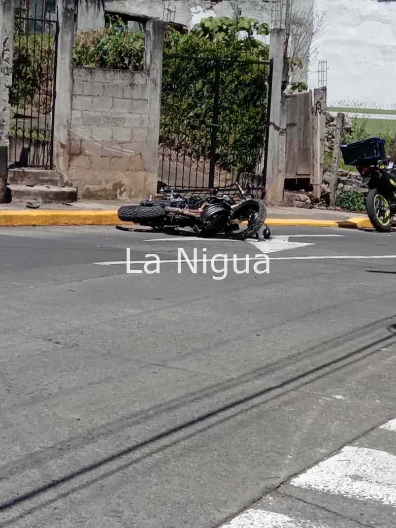 Deja dos muertos accidente de moto 5 img 20220301 wa00588059104545122491973
