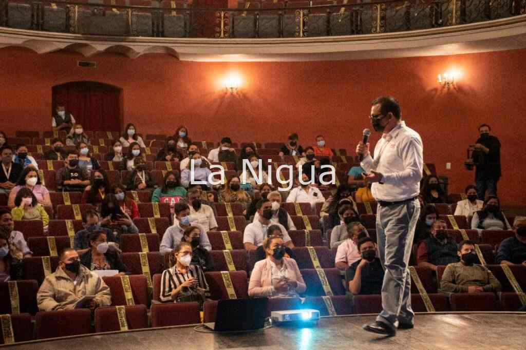 Profesionaliza Sectur a los servidores turísticos en Córdoba