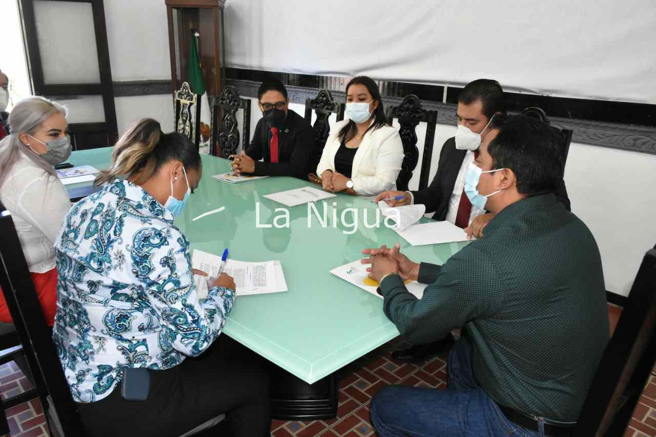 Suscriben Autoridades municipales convenio de colaboración con la UTCV. 1 img 20220302 wa00372753639941304429753