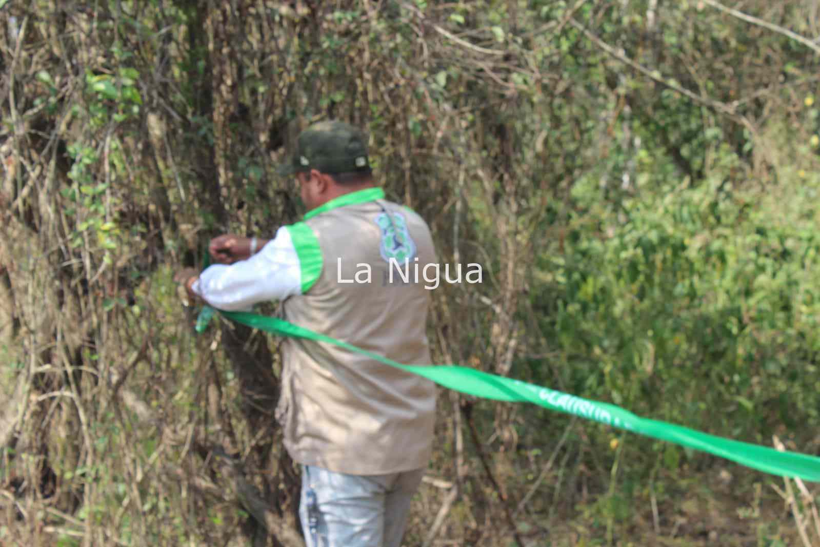 Clausuran autoridades basurero clandestino en Atoyac 1 img 20220305 wa00297259541706537927528
