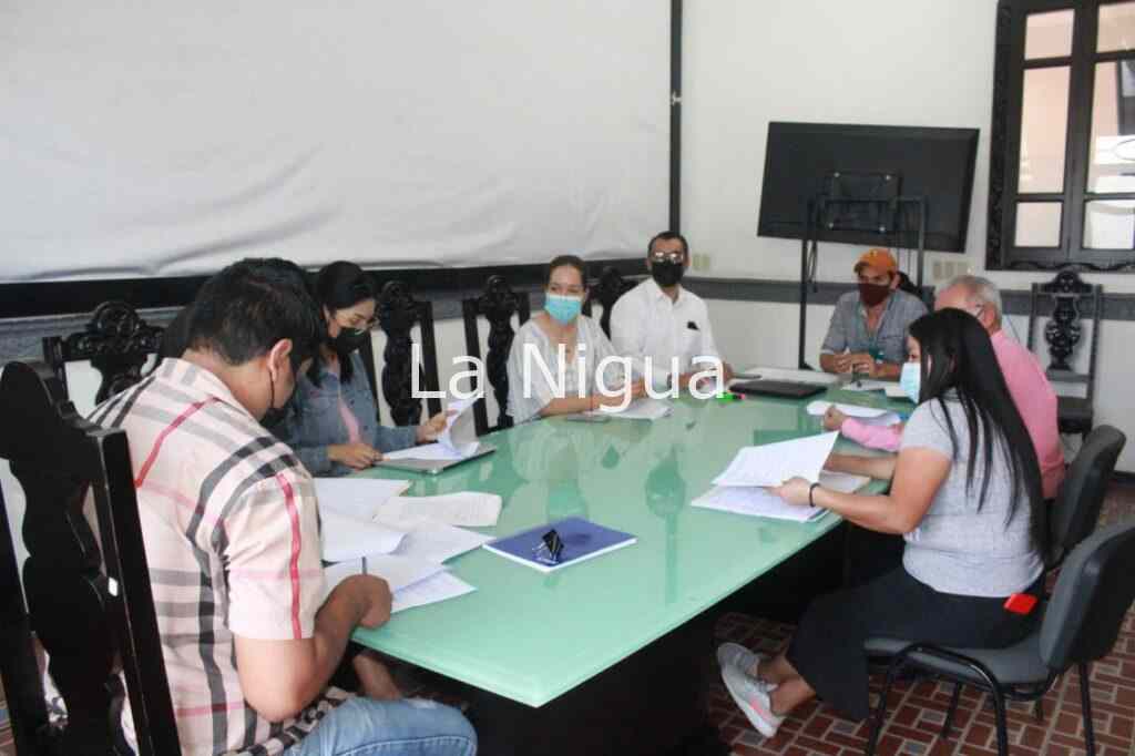 Revisan autoridades Reglamento de Protección Animal municipal 1 img 20220307 wa00799136985724643529929