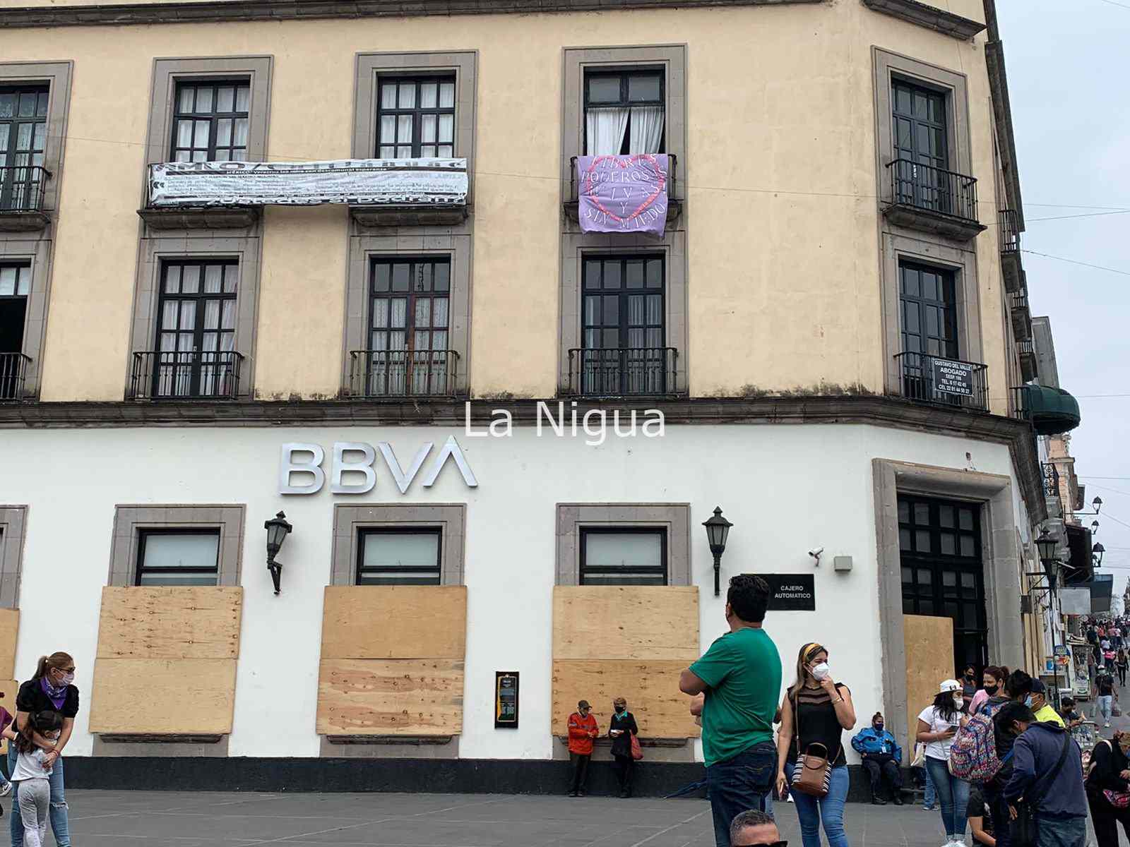 Marchan y exponen nombres de acosadores en Xalapa 39 img 20220308 wa01964120040258083032219
