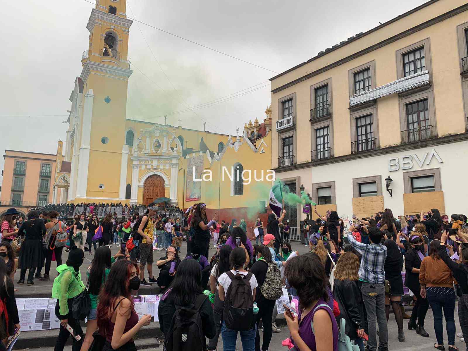 Marchan y exponen nombres de acosadores en Xalapa 31 img 20220308 wa02057961890174350426183