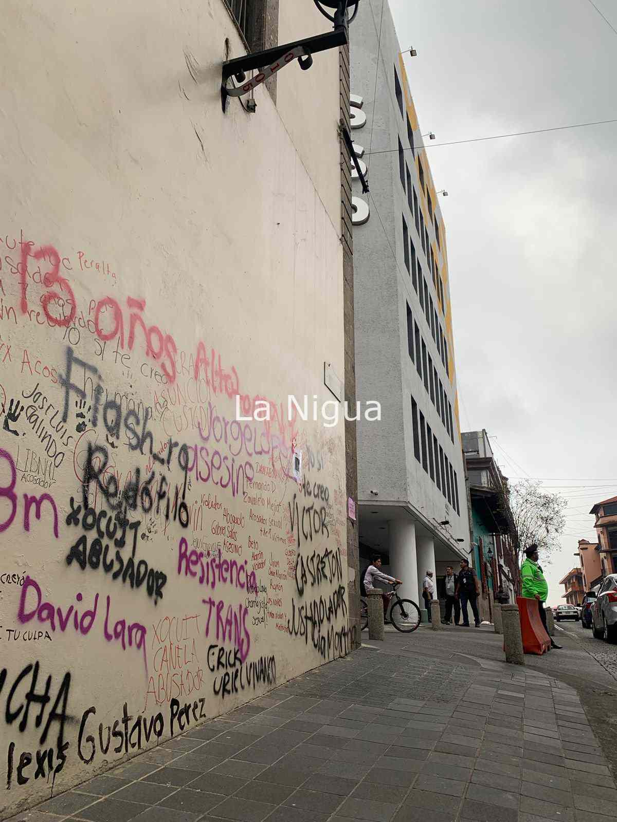 Marchan y exponen nombres de acosadores en Xalapa 5 img 20220308 wa03003988833506906797663