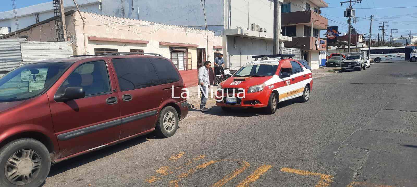 Le cae barda encima a obreros 3 img 20220315 wa0005350271216283307986
