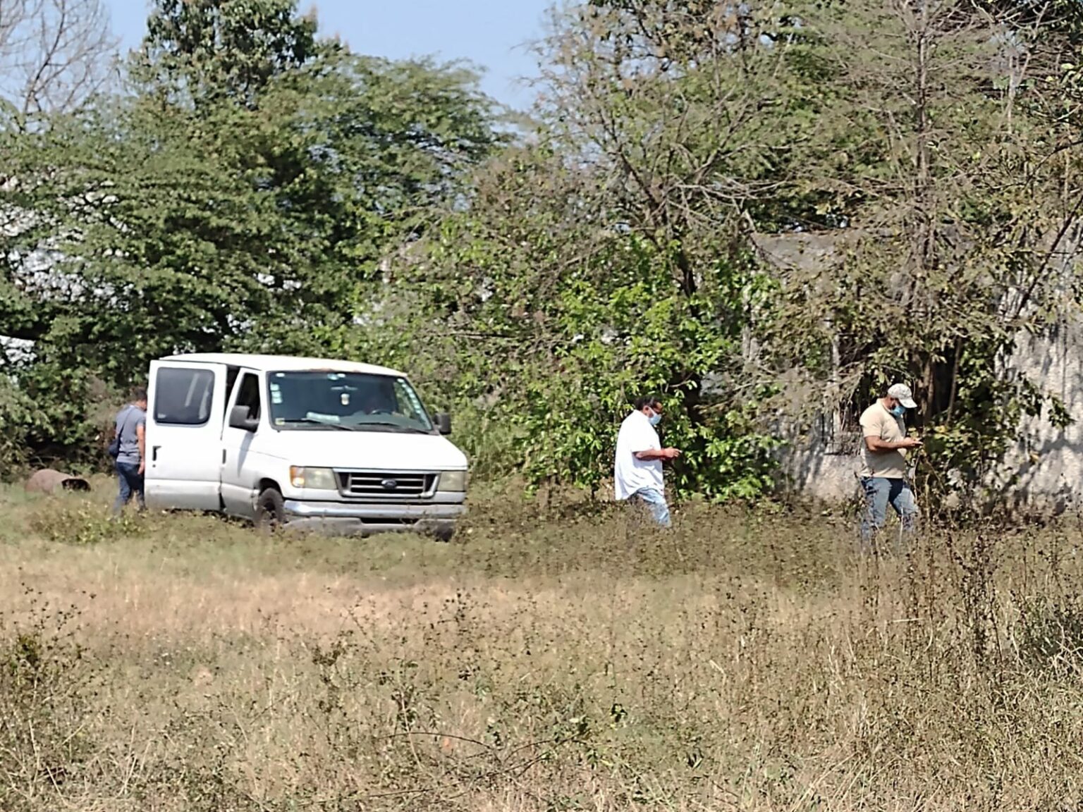 Encuentran a hombre muerto en terreno baldío img 20220315 wa00093983633901708286287