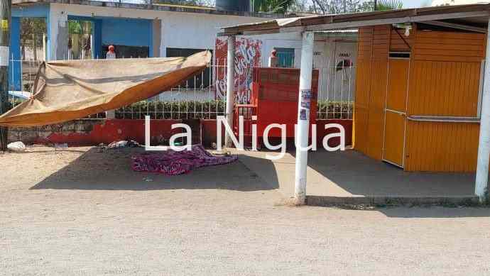 Asesinan a dos hombres en la parada del transporte en Corral Nuevo 2 img 20220318 wa00635367485959520717357