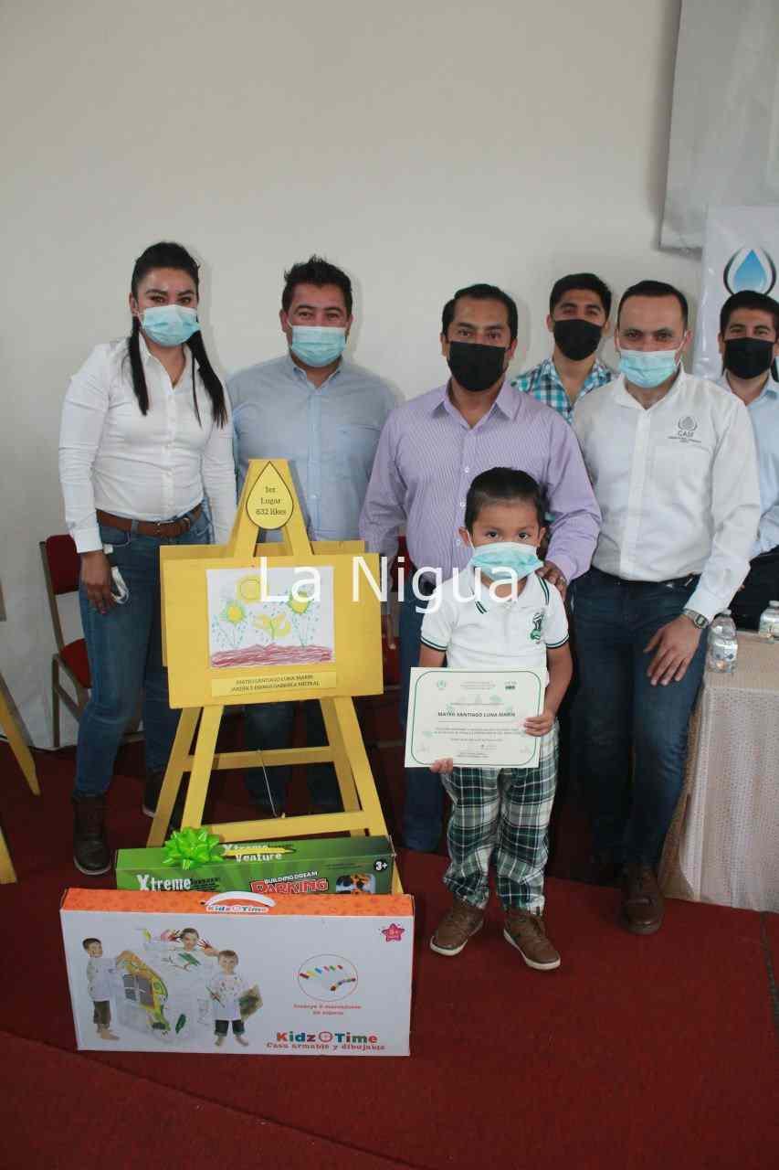 Participa alcalde en premiación de concurso “La importancia del agua 2022” 3 img 20220318 wa01194922914148174305324