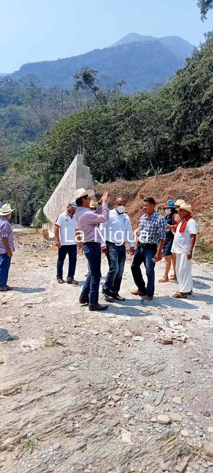 "BENJAMÍN SÁNCHEZ ESPÍNDOLA" RECIBE CLAVE OFICIAL COMO ESCUELA PRIMARIA INDÍGENA DE LA COMUNIDAD CUAHUIXTLAHUAC 4 img 20220319 wa0032762260696232624168