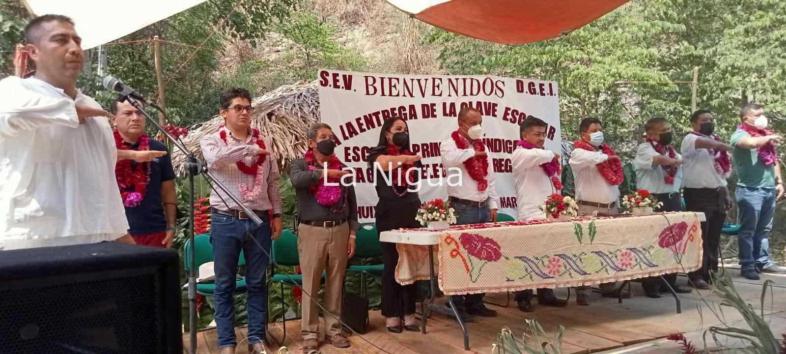 "BENJAMÍN SÁNCHEZ ESPÍNDOLA" RECIBE CLAVE OFICIAL COMO ESCUELA PRIMARIA INDÍGENA DE LA COMUNIDAD CUAHUIXTLAHUAC 7 img 20220319 wa00356533391810240967353