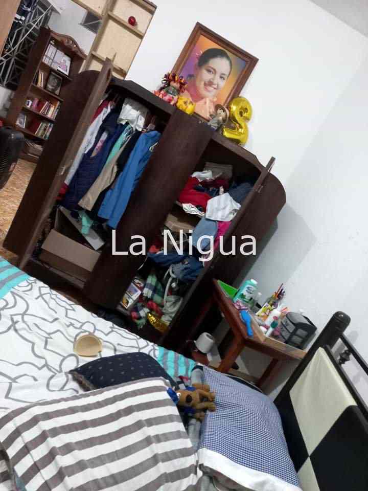 Delincuentes, saquean vivienda de conocida periodista de Gutiérrez Zamora 3 img 20220320 wa0016838260559156978903