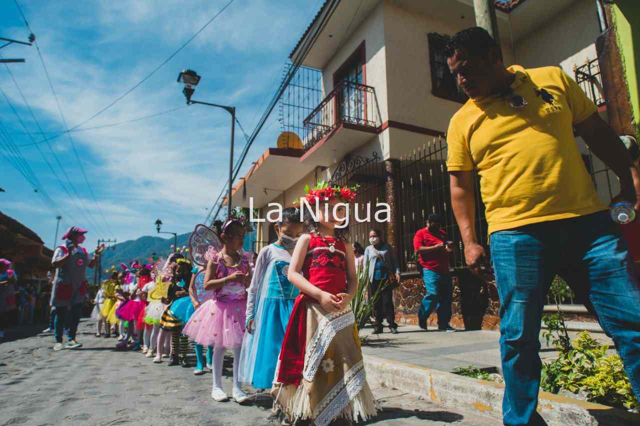 CELEBRAN PREESCOLARES INICIO DE LA PRIMAVERA 8 img 20220322 wa00061400158024953283278