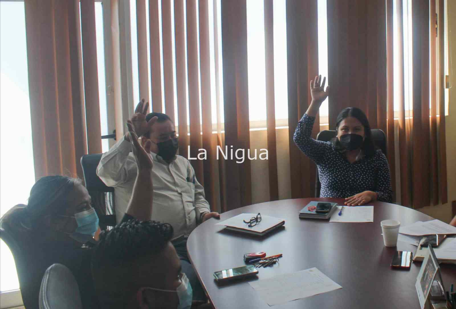 Aprueba Cabildo de Atoyac remodelación de UBR y adquisión de 2 camiones de Limpia Pública 2 img 20220325 wa0059125430986785280627
