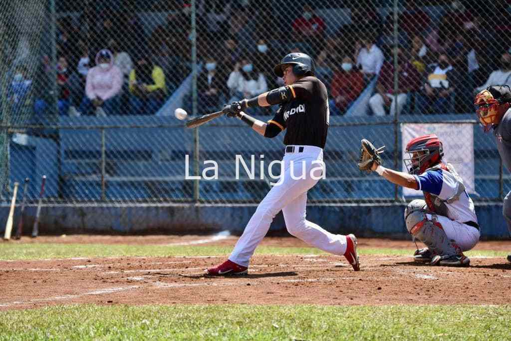 Inauguran autoridades primer torneo de béisbol Copa Veracruz en Córdoba 2 img 20220326 wa0044421101962385643398