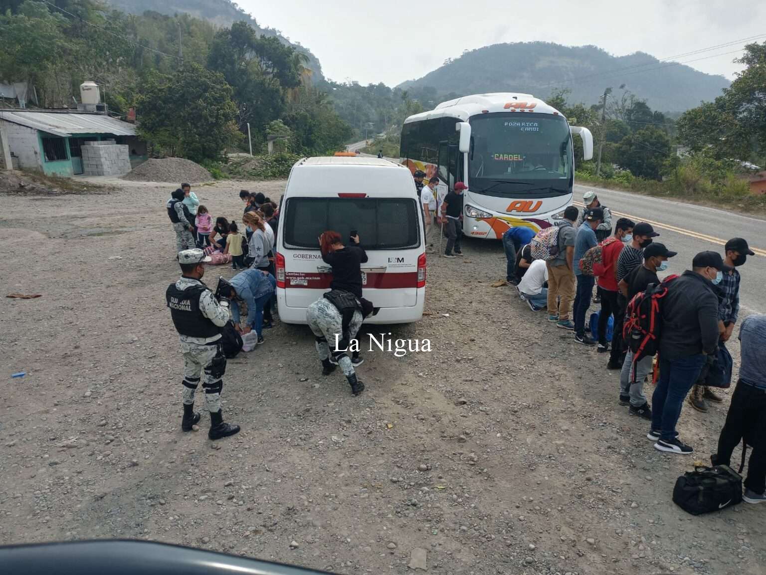Aseguran a indocumentados de Centro América en Papantla