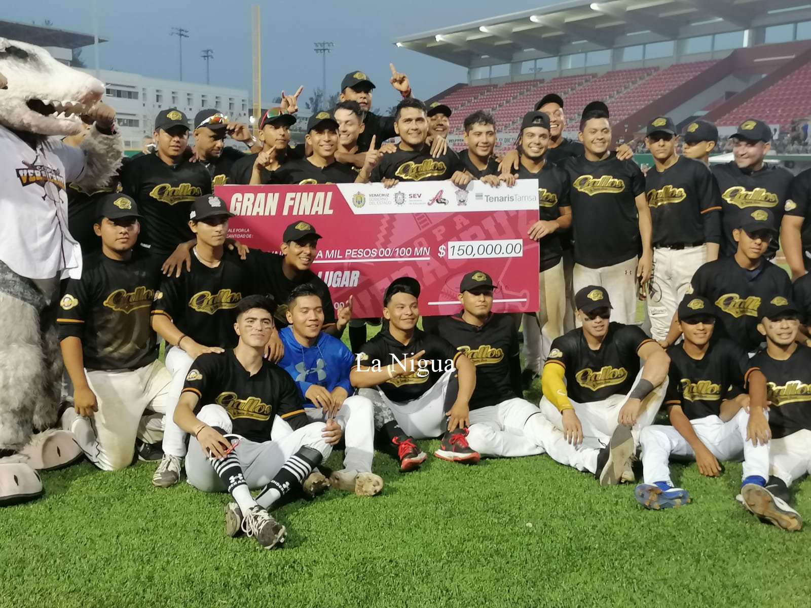 Campeones "Gallos de Santa Rosa" en la Copa Veracruz 2022 2 img 20220404 wa00167054853433905922768