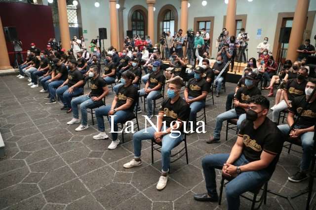 Pide Alcalde de Ciudad Mendoza a Gobernador tener en cuenta al municipio para una escuela de Beisbol 9 img 20220405