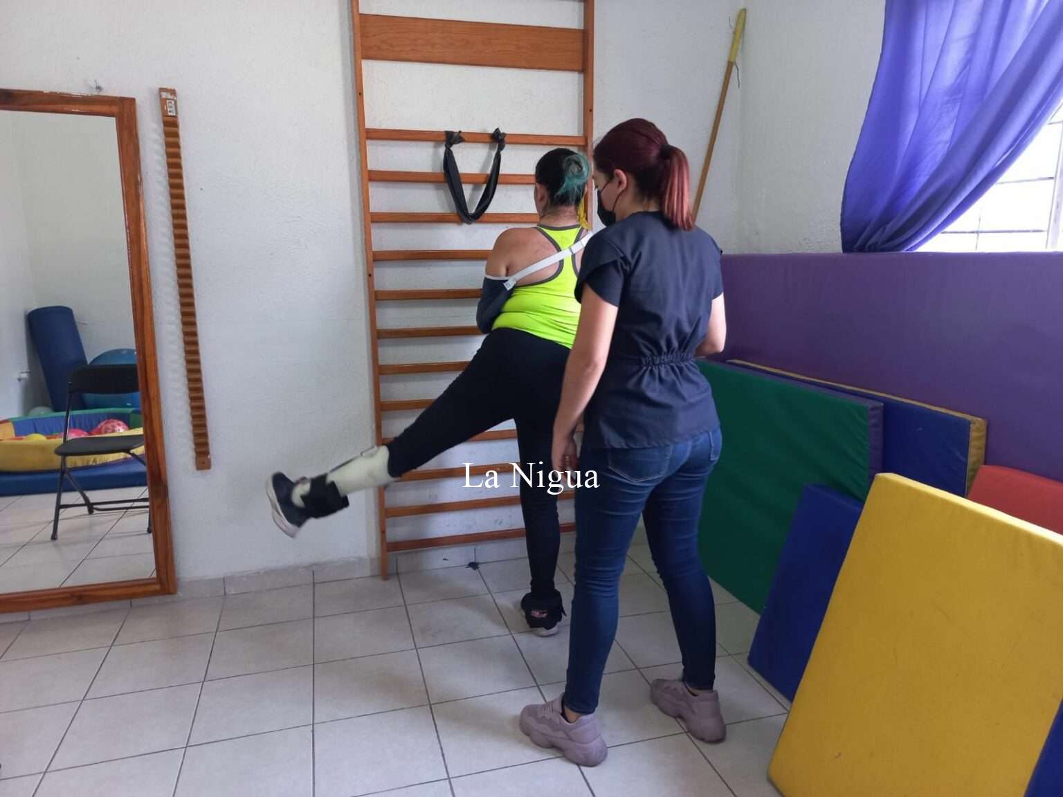 Fisioterapia, de los servicios más solicitados en la UBR del DIF de Atoyac