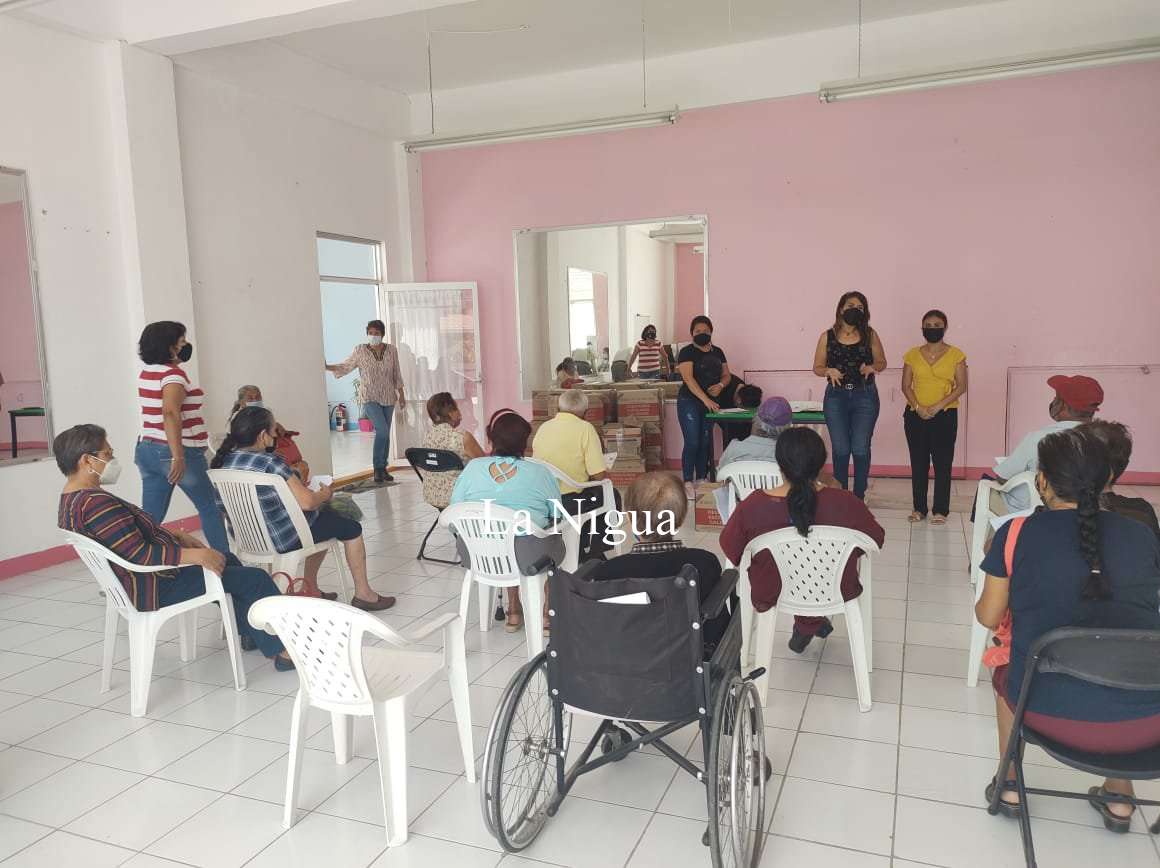 Concluye entrega de despensas por Contingencia 3 img 20220411 wa00914644117880174853654