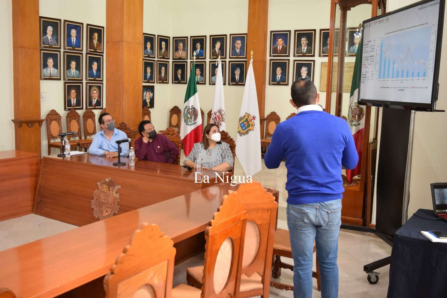 Se reúne Ayuntamiento y SESVER para futura instalación de Comupra 2 img 20220412 wa00244254785337142973353